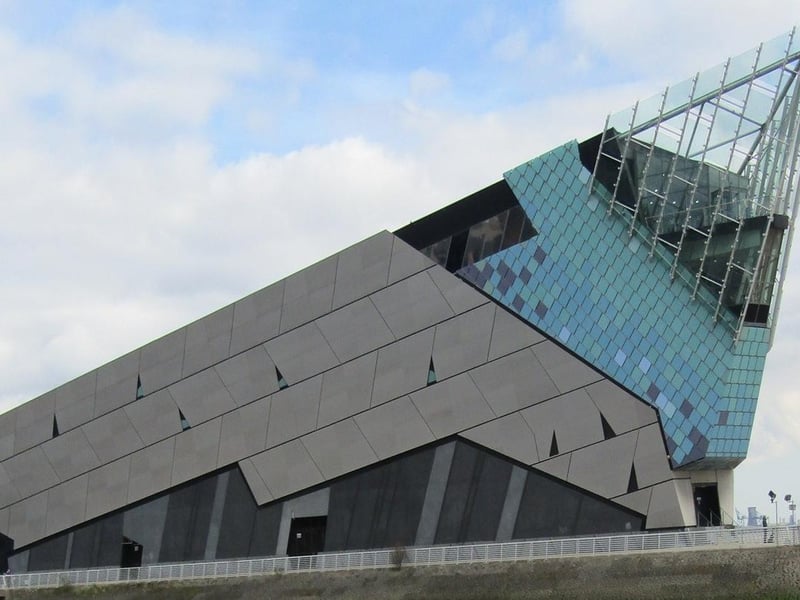 The 'Love Beneath the Waves' event takes over the aquarium, featuring scavenger hunts and presentations that dive into the unique courtship rituals of marine life. Make sure to catch the spectacular view from the glass lift as it travels through the 10-metre deep Endless Ocean tank filled with sharks and rays. 🚗 Tower St, Hull HU1 4DP
