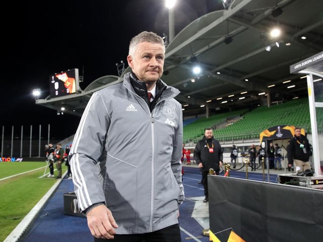 Manchester United are interested in Lazio striker Ciro Immobile (Calciomercato), while Leicester City’s Wilfred Ndidi is an option if they fail to sign Donny van de Beek from Ajax. (Daily Express)