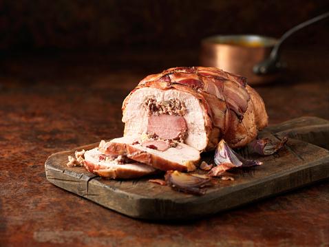 The Golden Eagle in Mansfield also serve a scrumptious Sunday dinner you could enjoy with the pub not being located too far from the Sherwood Pines Forest Park either.