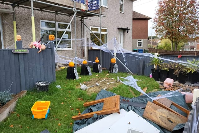 Ladybrook are once again inviting local youngsters to take part in their Pumpkin Trail.
Each decorated house has a number in the window.
What a great idea!