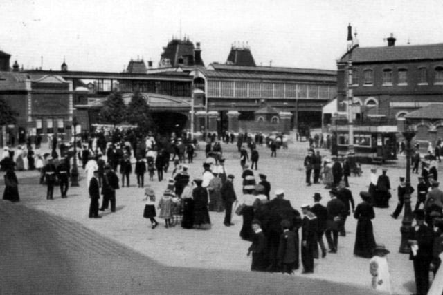 A view (about 1911) from the town hall, later the Guildhall, looking towards Portsmouth and Southsea (Town) railway station
