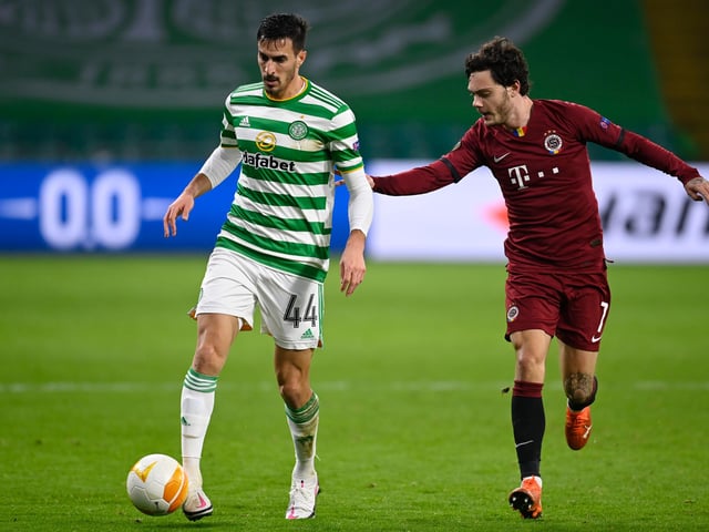 Celtic are tracking Sparta Prague winger David Moberg Karlsson ahead of a possible January move. The Swede, who had a loan spell with Kilmarnock in 2014, played in the two 4-1 wins for his side against Neil Lennon’s men. He would cost at least £1.5m. (Denik Sport)