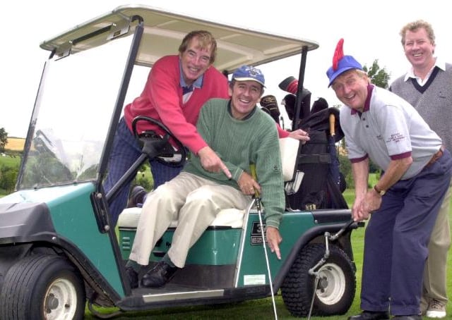 Hickelton Gold Club members in August of 2000.