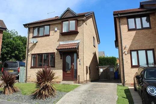This three bed detached house in Cragdale Grove, Mosborough is on the market for £250,000. https://www.zoopla.co.uk/for-sale/details/59070338/