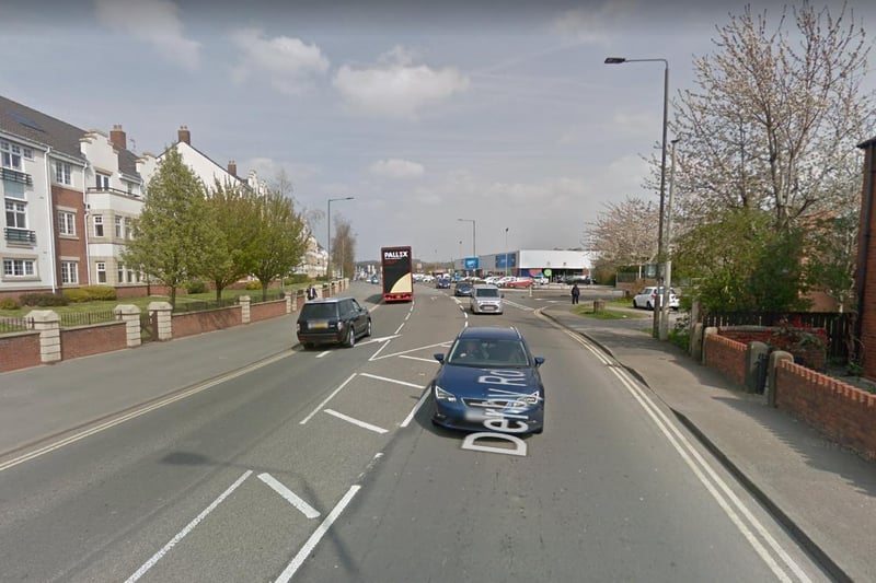Fixed: A61 Derby Road, Chesterfield, 30mph - near Herriot Drive