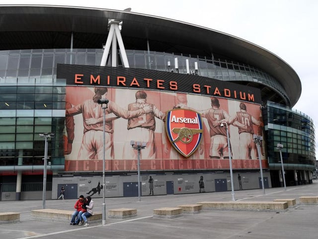 Arsenal are in talks to sign Norwegian teenager George Lewis. He is close to sealing a permanent switch following a successful two-week trial. (Football.London)
