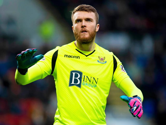 Aberdeen are set to hold talks with St Johnstone goalkeeper Zander Clark. The Saints No.1 is out of contract at the end of the season and the Dons are keen to sign him up from next campaign. They will, however, face competition from teams in Scotland and England for the 29-year-old who has been the team’s best player this season. (Daily Record)