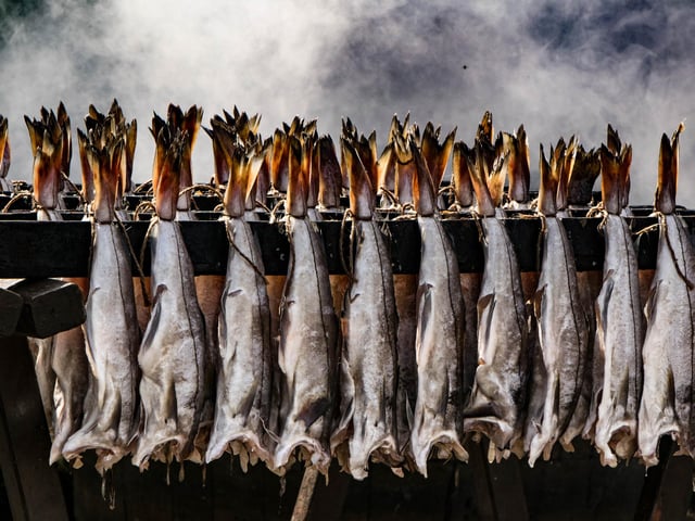 Is this A) Arbroath Smokies, B) Finnan Haddie, or C) Smoked Kippers?