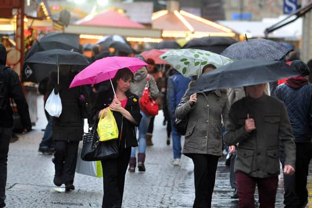 Despite a week of mizzly rain, the weather in Sheffield is expected to dry up in time for New Year's Eve.