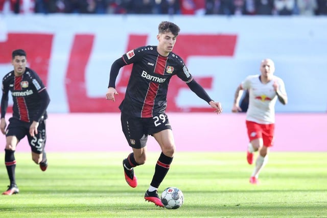 Bayer Leverkusen midfielder Kai Havertz considers a move to Liverpool as a ‘potential prospect’, despite being strongly linked with Bayern Munich. (Sky Sports Germany)
