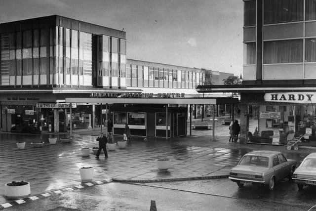 A rainy day at the Arndale Shopping Centre in November 1972.  Did you like a spot of retail therapy in the rain back then?