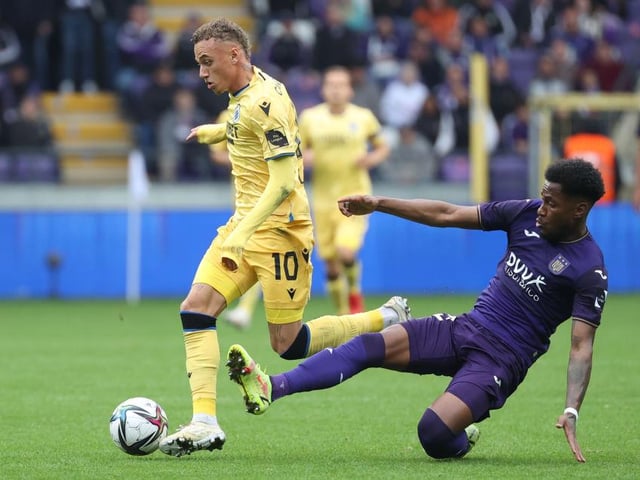 Arsenal remain ‘eager’ to sign Leeds United-linked winger Noa Lang and could launch a January approach. (Calciomercato)
(Photo by VIRGINIE LEFOUR/BELGA MAG/AFP via Getty Images)