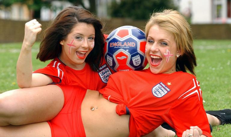 Football fans Laura Hirst and Claire Cook in 2004.