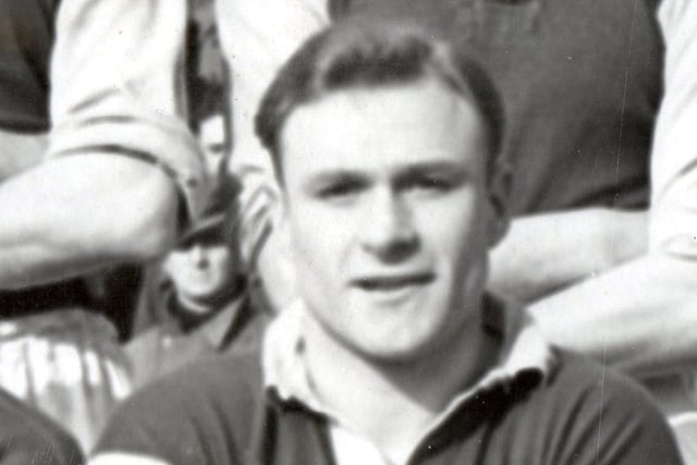 There was excitement when Stags boss Freddie Steele brought in centre forward Verdi Godwin from First Division Stoke City in 1949/50, but after only nine goals in 31 outings over two seasons in Divisoon Three, he returned to Division One with Middlesbrough where he failed to make his mark too.