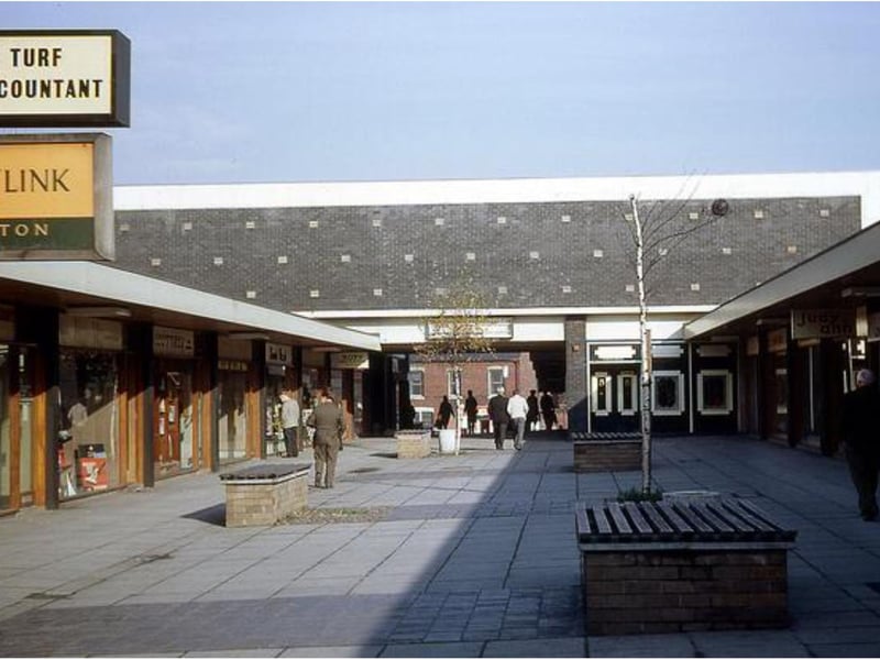 Bradford Row and Park Lane nightclub.