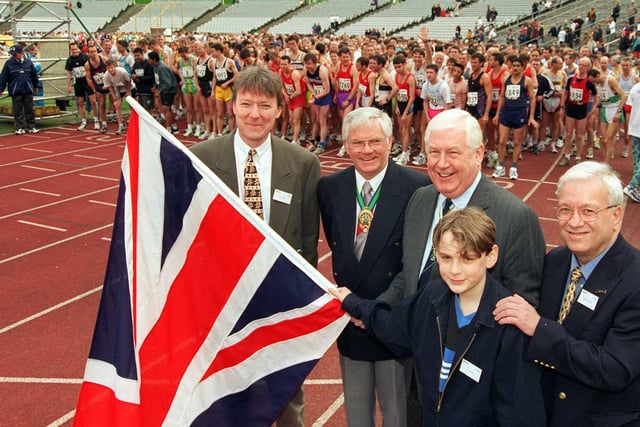 Full Monty star Will Snape (now Wim) gets the Sheffield Marathon under way in April 1999 with help from the Master Cutler, Paul Fear, John Adler, chief executive of Sheffield Children's Hospital, Deputy Lord Mayor Coun Frank White and Graham Moore, chief executive and chairman of the Westfield Health Scheme