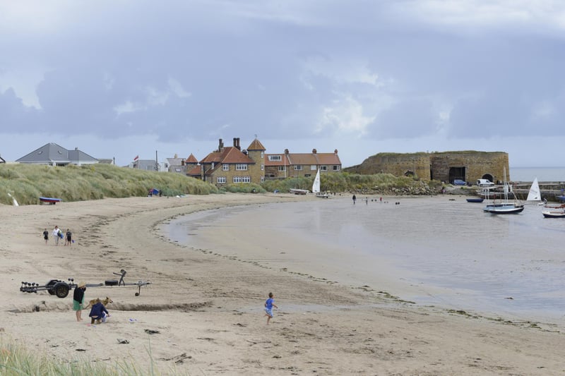 Beadnell is ranked number 6.
The vast sweep of Beadnell Bay is simply stunning. It is one of the more sheltered beaches on the North East coast, making it ideal for paddling and water sports. There is parking, toilets and refreshments nearby.