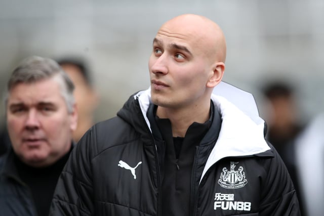 Newcastle star Jonjo Shelvey has been keeping coaches updated with his fitness stats during lockdown – and they are reportedly better than they were two months ago, according to an insider. (Daily Star)