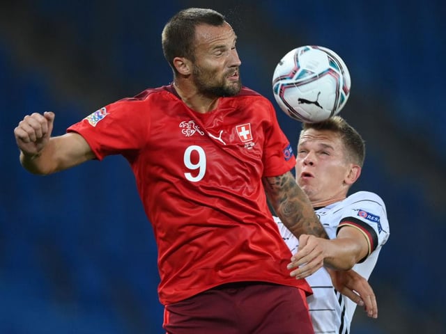 Tottenham are lining up a surprise loan offer for Benfica striker Haris Seferovic in the coming days. (Football Insider)