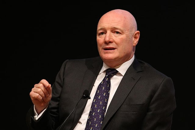 Former Chelsea and Manchester United chief executive Peter Kenyon has revealed he tried to buy Newcastle United but “just couldn’t quite get that over the line.” (Telegraph)