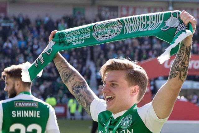 Part of the Championship and Scottish Cup winning sides, Cummings scored 55 goals in 114 games for Hibs.