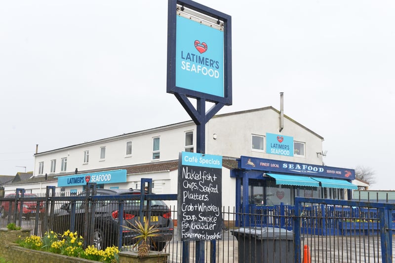 The seafood deli in Whitburn Bents Road has an average of 4*s from 330 reviews