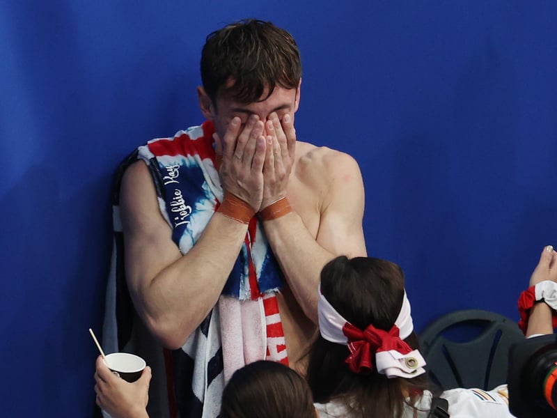 TOKYO, JAPAN - JULY 26: Tom Daley of Team Great Britain celebrates after winning gold in the Men's Synchronised 10m Platform Final on day three of the Tokyo 2020
