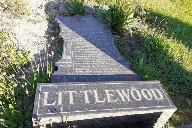 George Littlewood's grave in Darnall Cemetery