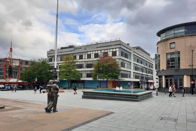 A shortlist of six developers to regenerate the former John Lewis and Cole Brothers department store at Barker's Pool in Sheffield city centre has been announced by Sheffield Council