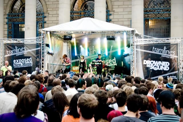 Rolo Tomasi performing on the new music stage in Barker’s Gate as Tramlines takes over the city in 2010.