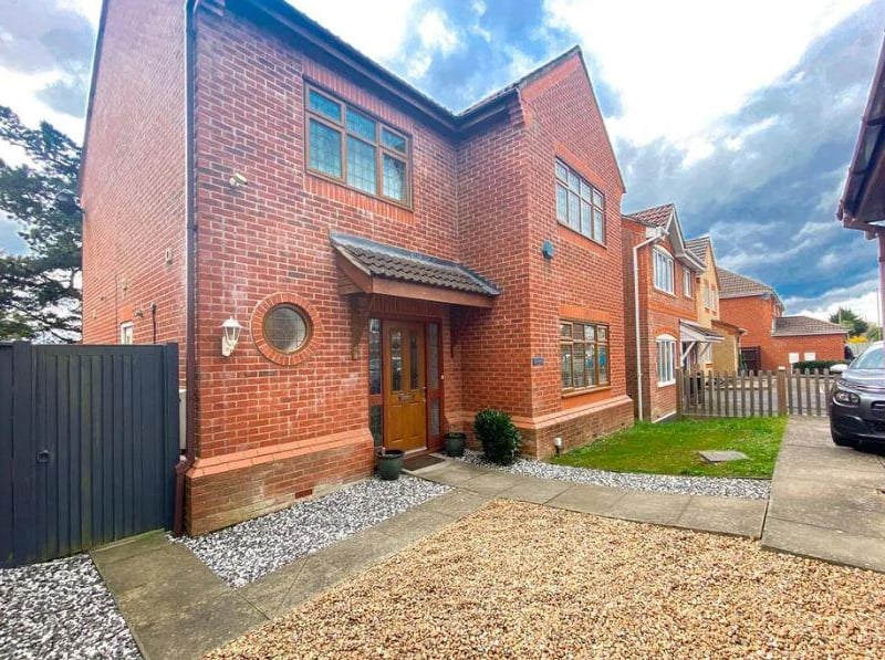 Five bedroom home in Winnham Drive, Portchester.