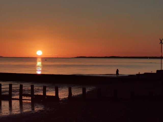 We head off the island again now, this time to Lee-on-the-Solent, where Joanna caught the end of a beautiful sunset. No wonder she loves this photo so much.