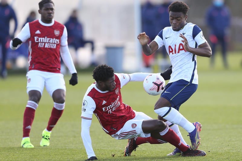 Sunderland are reportedly interested in signing Arsenal right-back Ryan Alebiosu on loan. The youngster signed a professional contract with the Gunners in 2020. (Tom White - Sky Sports)