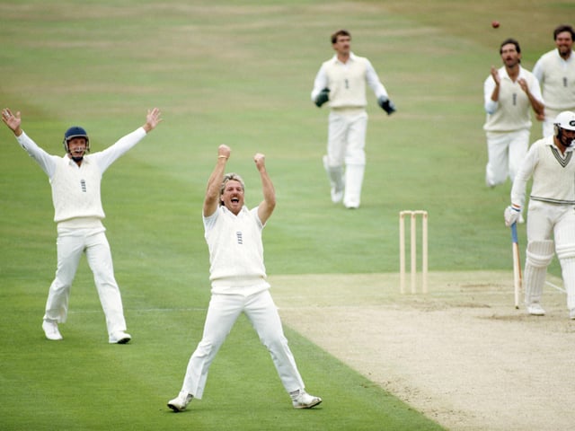 Ian Botham took a world record 356th Test wicket for England against New Zealand at The Oval.