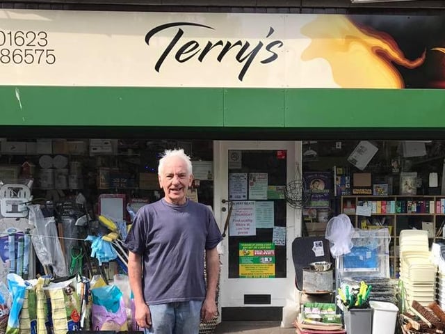 Terry's at Ladybrook have teamed up with Rawson's Bakery to offer home and baked goods to their elderly or vulnerable customers in the Mansfield area.