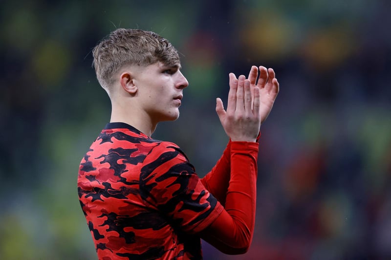 Norwich City look to have beaten the likes of Newcastle United and Southampton in the race to sign Manchester United full-back Brandon Williams on loan. The 20-year-old has made fifty senior appearances in two seasons for the Red Devils. (Sky Sports)