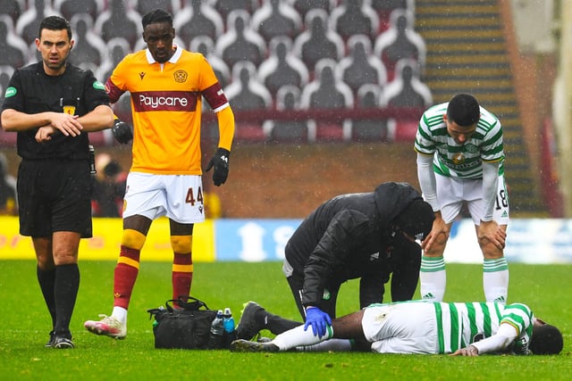 Motherwell star Devante Cole should have seen red for a dangerous tackle on Celtic ace Jeremie Frimpong. The defender had to be replaced and is set for scan on his knee with a fear of ligament damage. Sportscene pundits Michael Stewart and Marvin Bartley felt the challenge was red-card worthy. (BBC)
