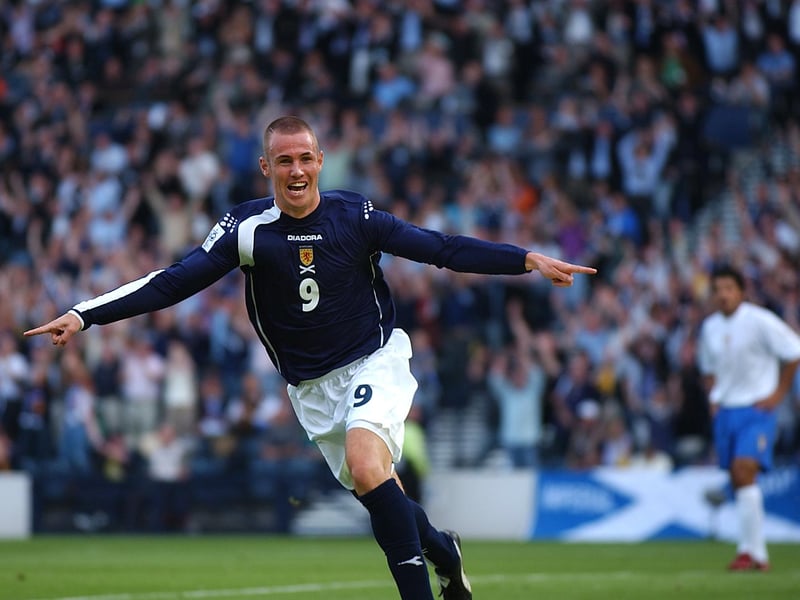 Kenny Miller celebrates his goal as Scotland claim a draw with Italy at Hampden for this Fifa World Cup qualifier.