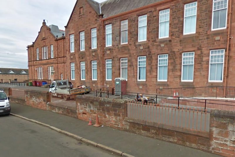 Primary 1 in Troon Primary School (South Ayrshire) has 27 pupils – two more than the maximum allocation of 25