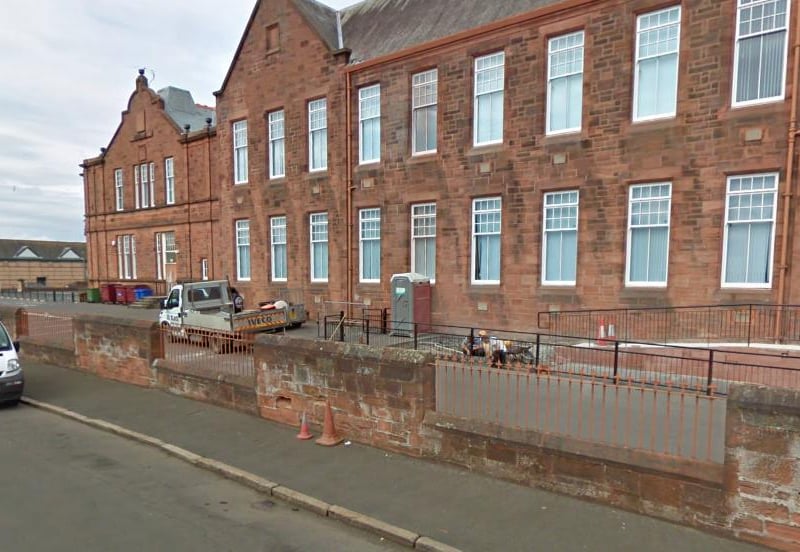 Primary 1 in Troon Primary School (South Ayrshire) has 27 pupils – two more than the maximum allocation of 25