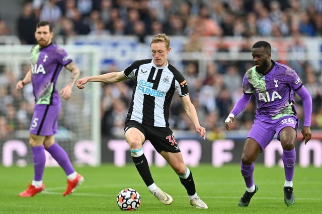 Longstaff’s announcement as a Newcastle player came at Stamford Bridge against Chelsea where he made his full Premier League debut. Despite going down 2-1 on that occasion, Longstaff impressed immensely and a repeat performance would be greatly received this weekend. (Photo by PAUL ELLIS/AFP via Getty Images)