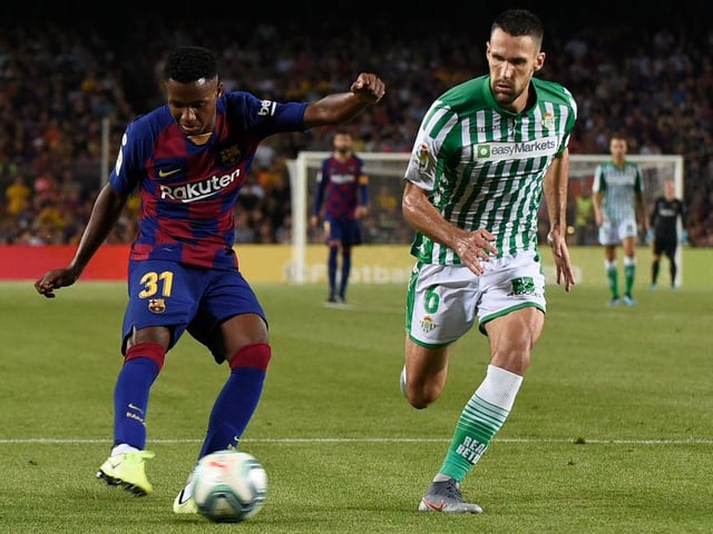 Brighton want to sign Villarreal left-back Alfonso Pedraza - and there is a ‘serious possibility’ the player will move to the Amex for around £5.4m-£7.2m. (Super Deporte via Sports Witness)
