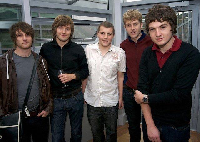 Milburn - Send in the Boys: 3,112,319