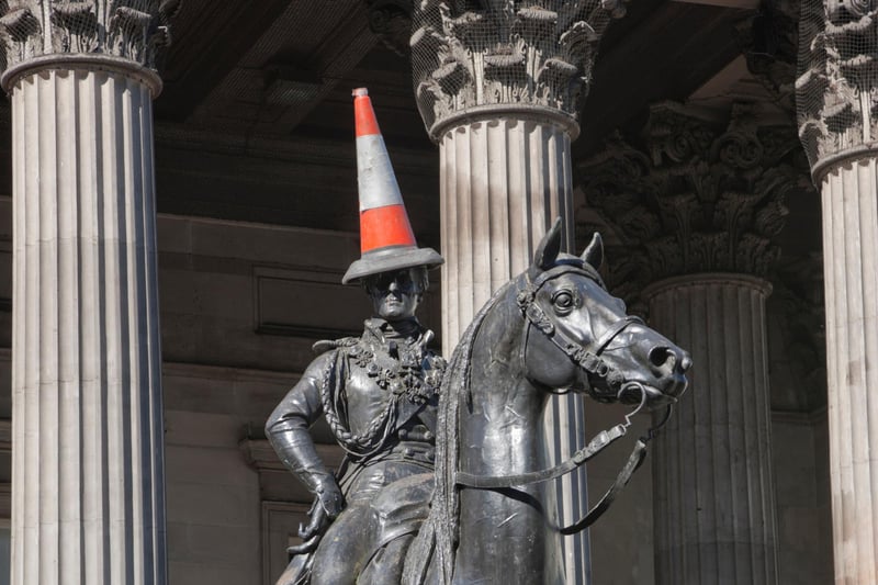 The statue depicts Arthur Wellesley (1st Duke of Wellington) and can be found outside Glasgow’s Gallery of Modern Art. It is famous for being capped with a traffic cone in a move said to reflect the local Glaswegian humour. 