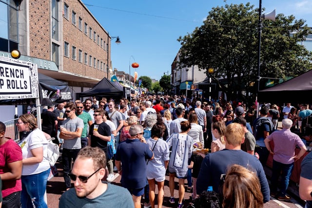 Southsea Food Festival 2019 at Palmerston Road, Southsea - General view. Picture: Vernon Nash 200719-007