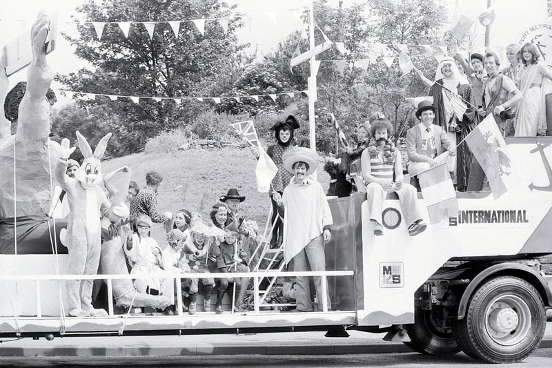 The Mansfield Carnival was held on Chesterfield Road Recreation Ground and was a popular event with people of all ages.