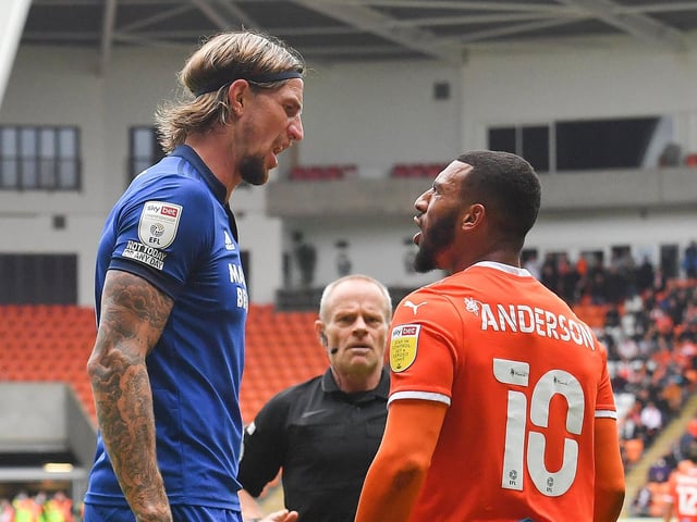 Wayne Rooney wants to sign free agent Aden Flint as Derby County look to make an immediate return to the Championship (Wales Online)