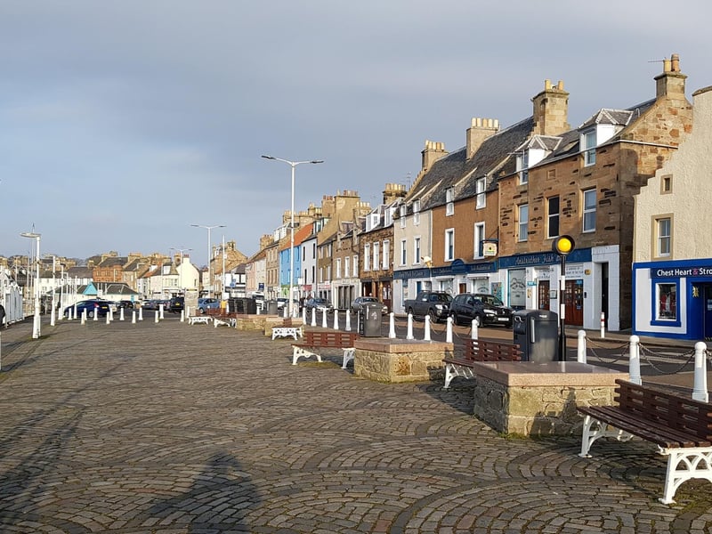 Average House Price 2020 - £215,659.