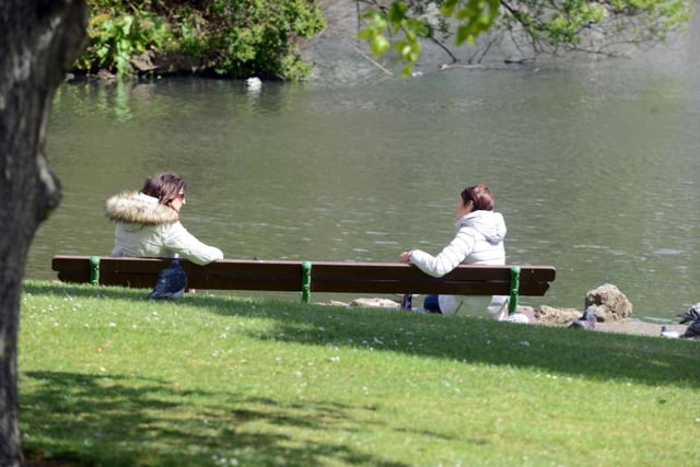 Socialising, while social distancing, in Mowbray Park