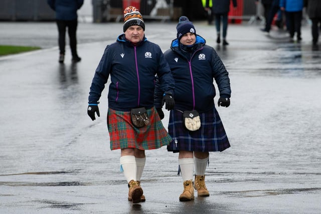 Fans arrive ahead of the Guinness Six Nations match between Scotland and England at BT Murrayfield. (Photo by Ross Parker / SNS Group)